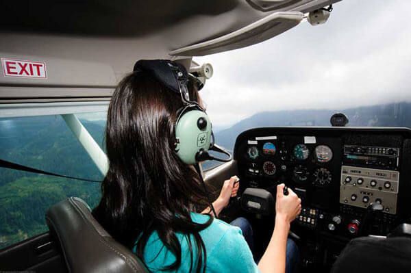  Introductory Flying Lesson Over Squamish